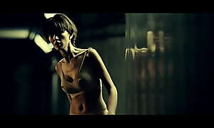 『Hong Kong Film Hottest Scene』(HD) - Zombie Fight Club - Jessica C , 『香港三級片』- 屍城- Jessica C